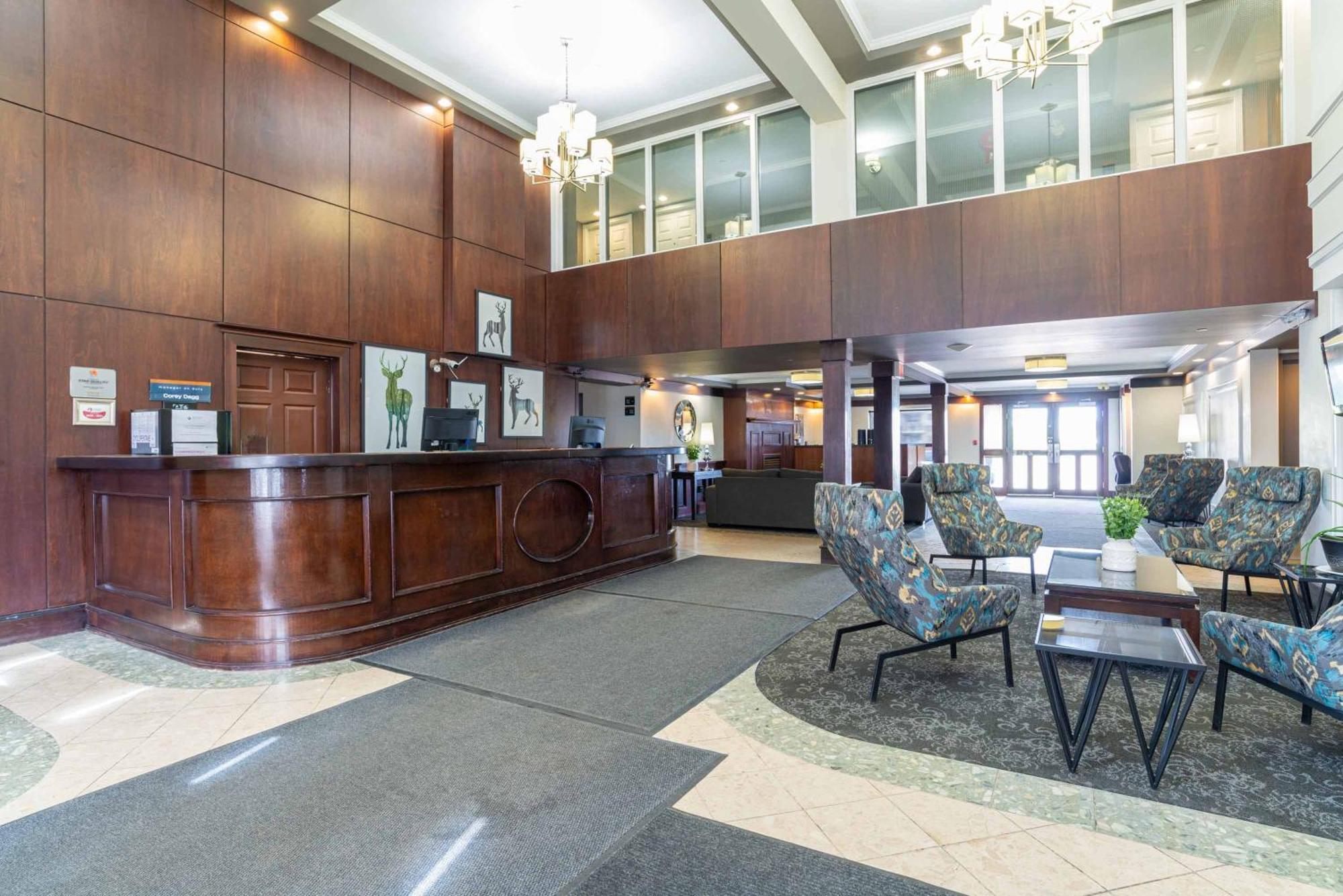 Sandman Hotel Ред Дир Экстерьер фото
